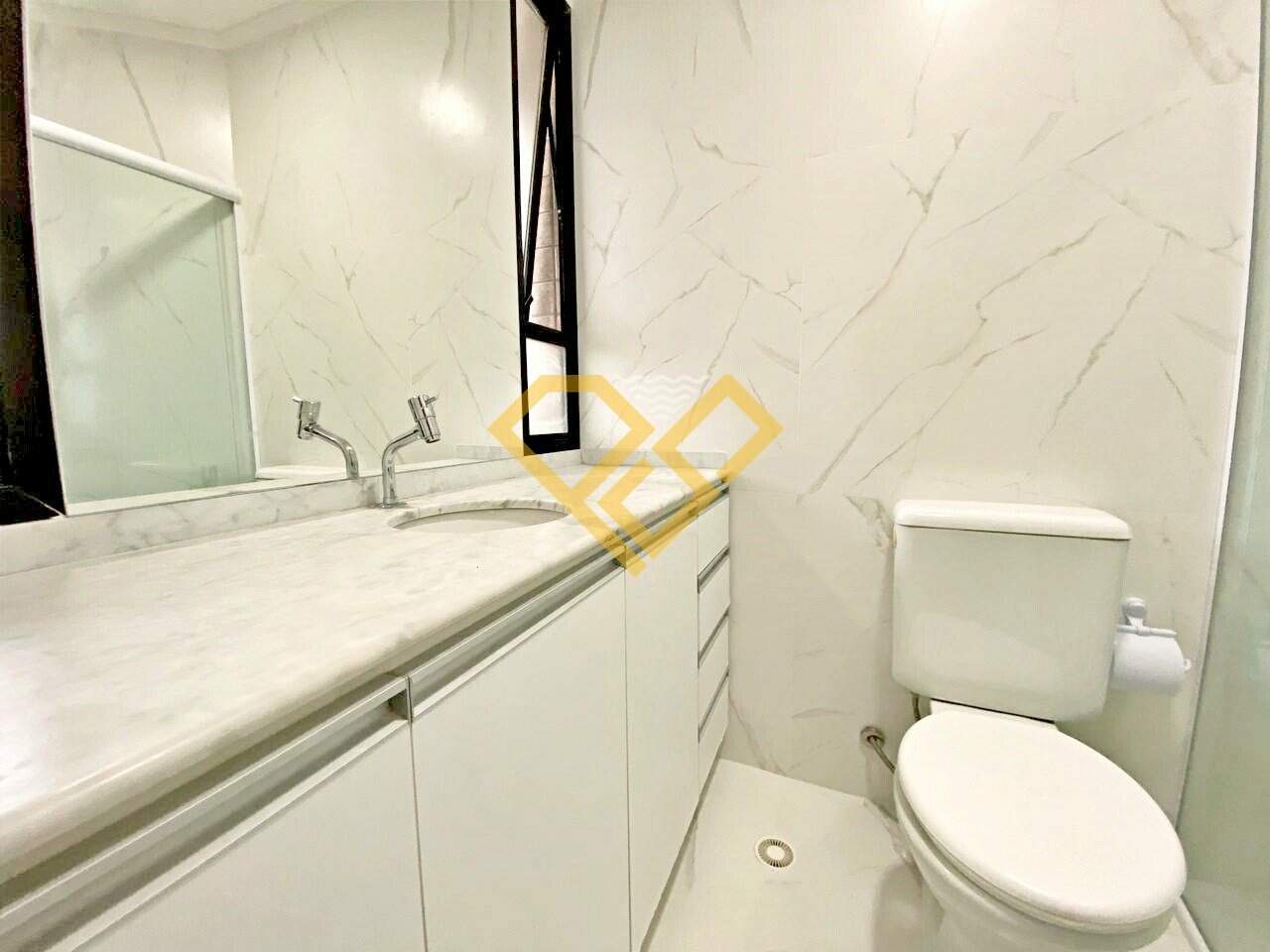Apartamento para aluguel no Embaré: