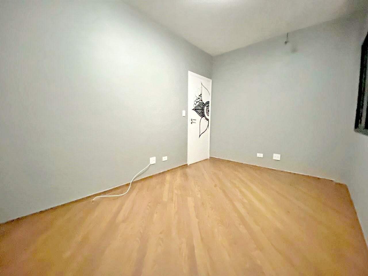 Apartamento para aluguel no Embaré: