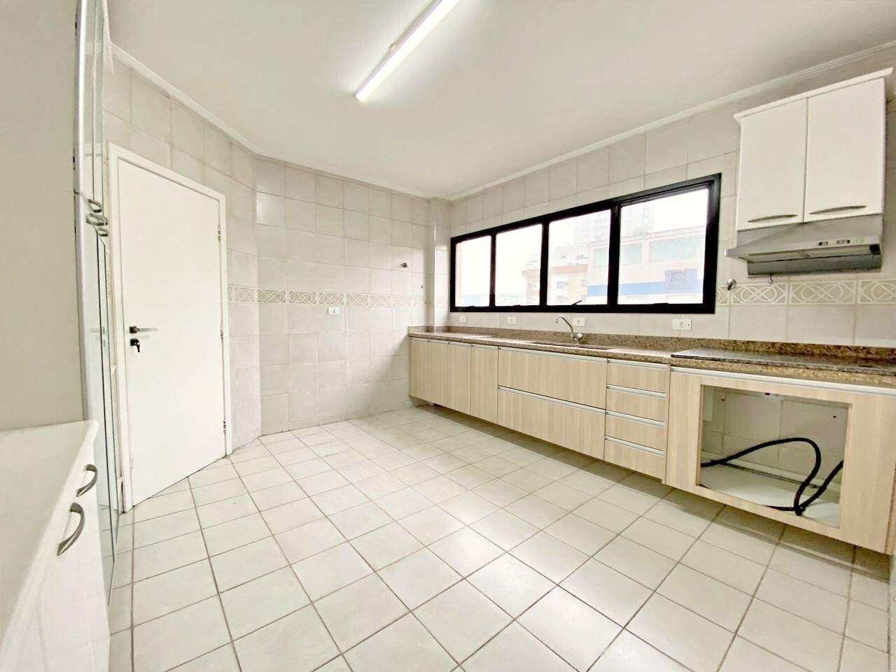 Apartamento para aluguel no Embaré: