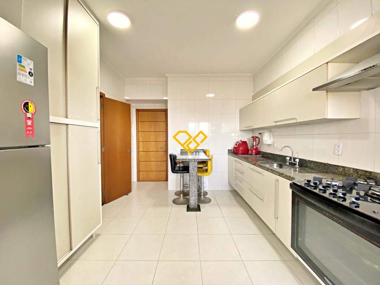 Apartamento para aluguel no Aparecida: Cozinha