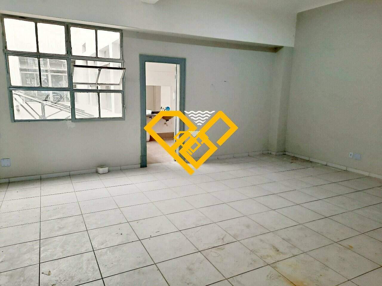 Prédio Comercial para aluguel no Centro: