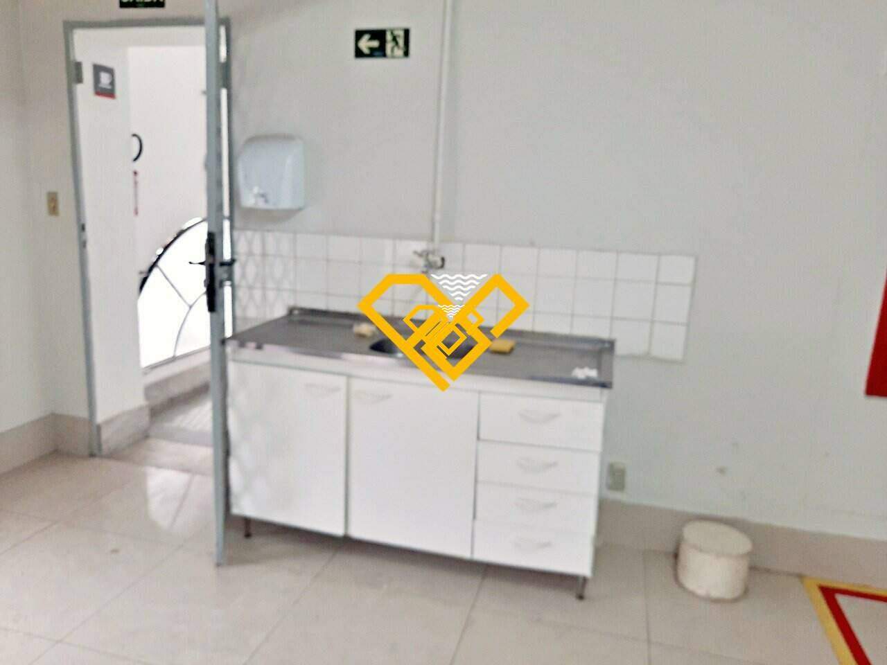 Prédio Comercial para aluguel no Centro: