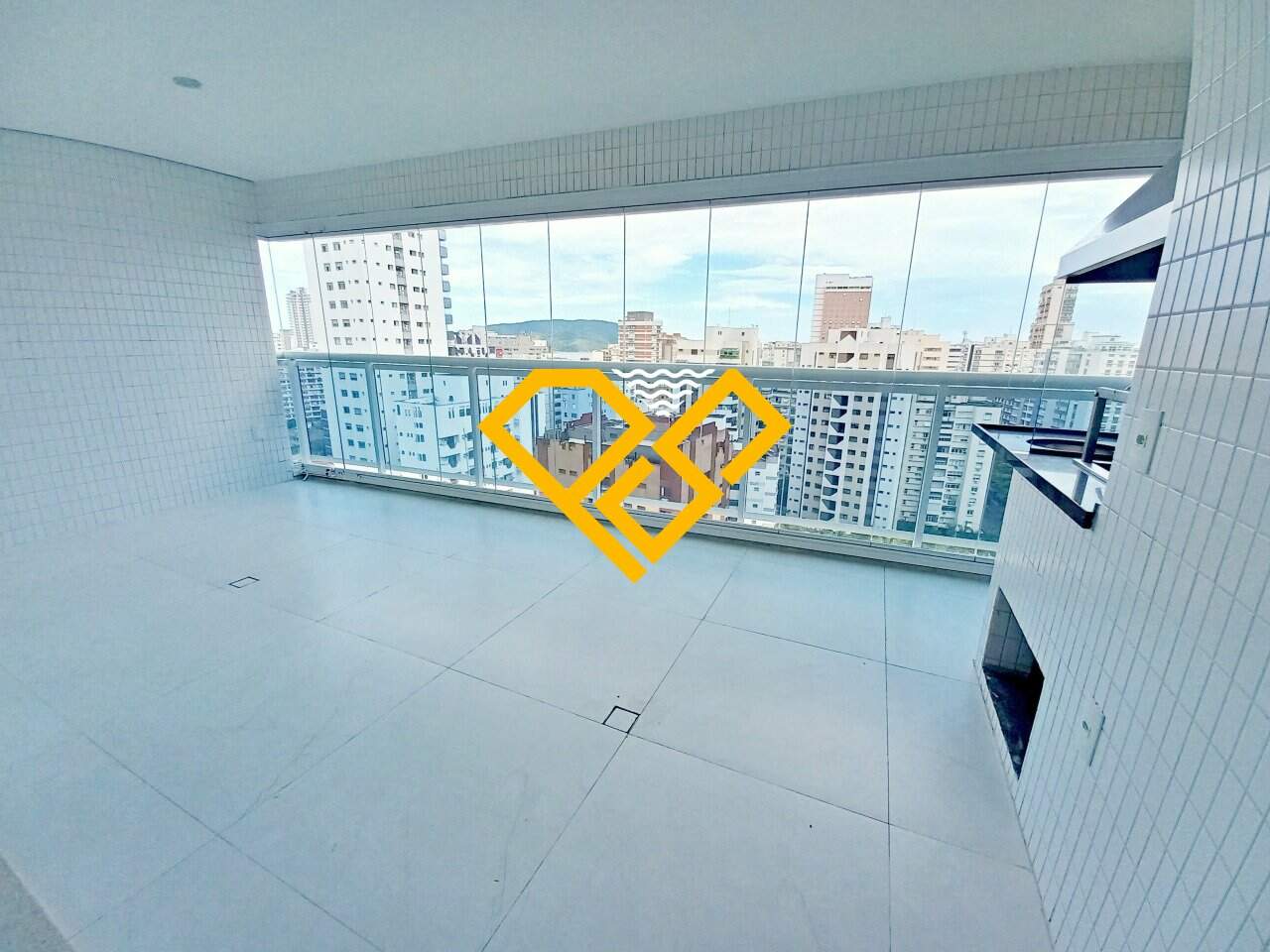 Apartamento para aluguel no Boqueirão: Varanda Gourmet