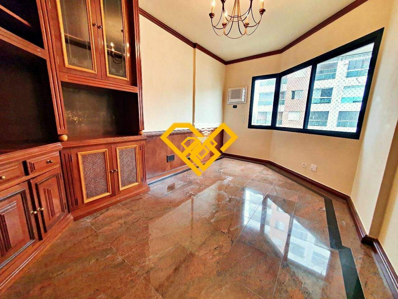 Apartamento para aluguel no Embaré: SUÍTE 1