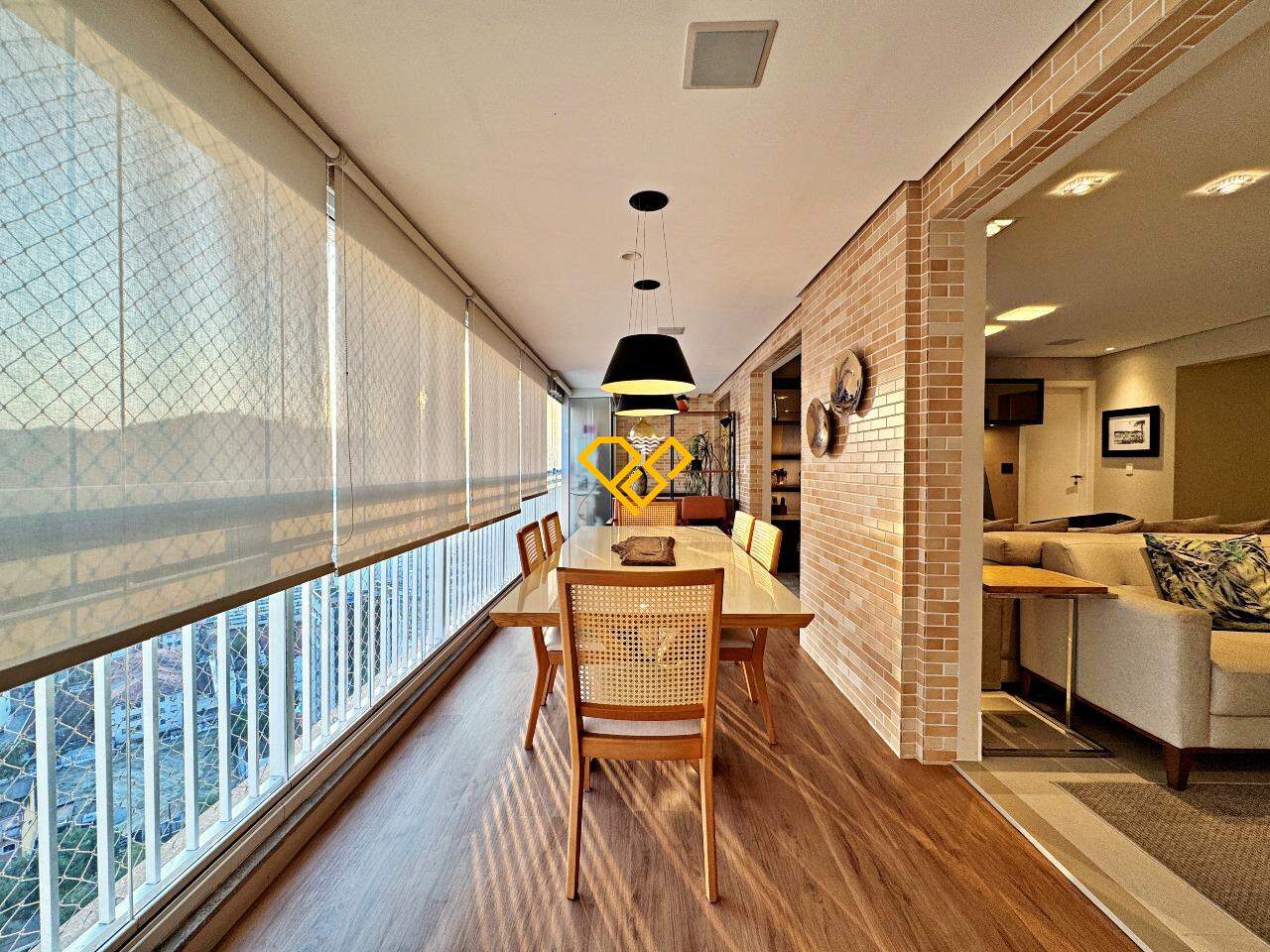 Apartamento à venda no Gonzaga: Varanda com churrasqueira