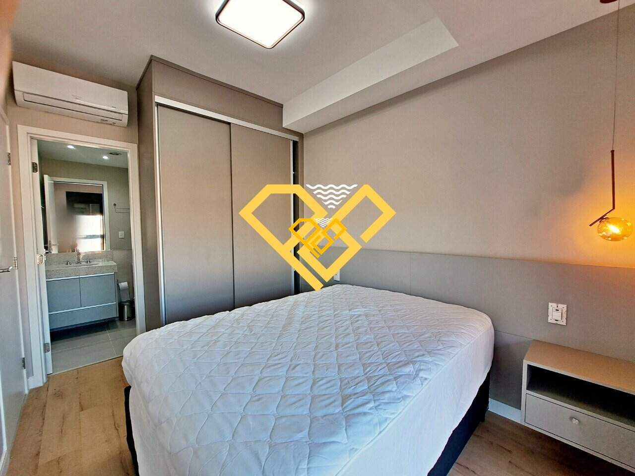 Apartamento para aluguel no Boqueirão: Dormitório - suíte