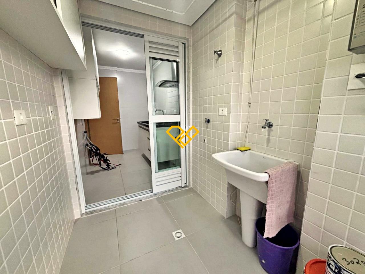 Apartamento para aluguel no Boqueirão: Área de Serviço