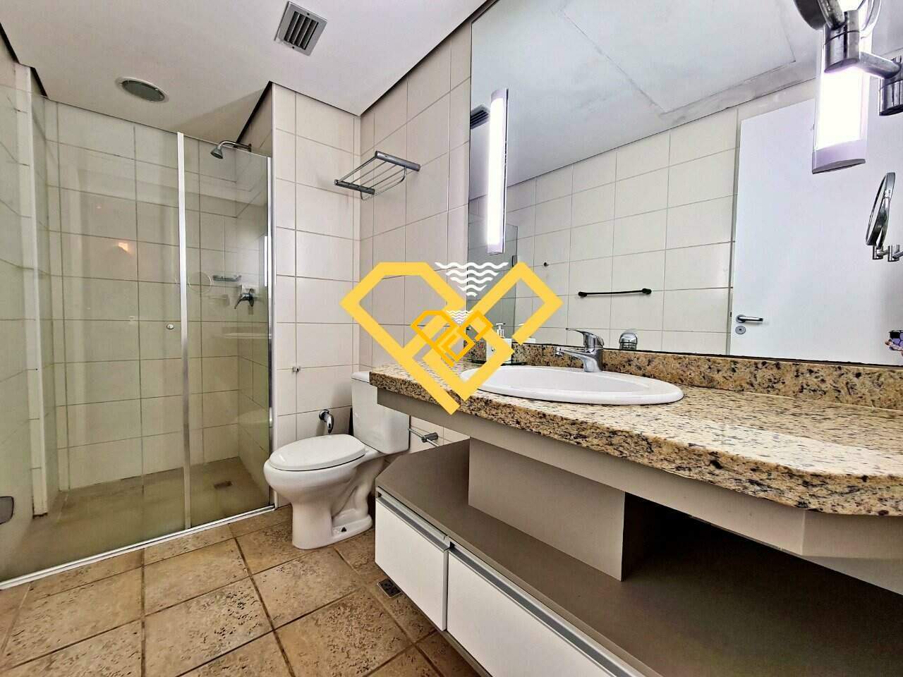 Apartamento para aluguel no Boqueirão: WC