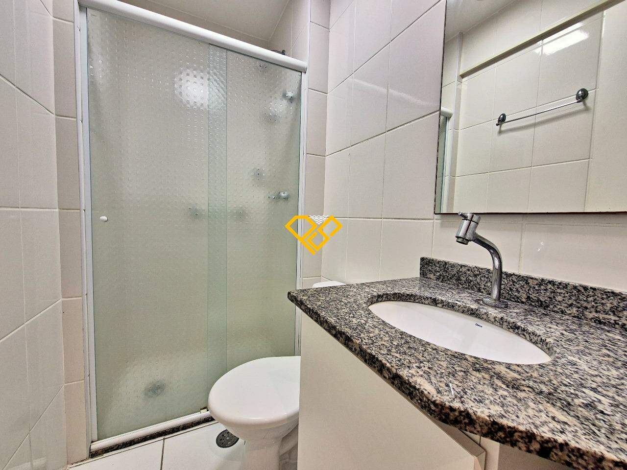 Apartamento para aluguel no Marapé: Wc social