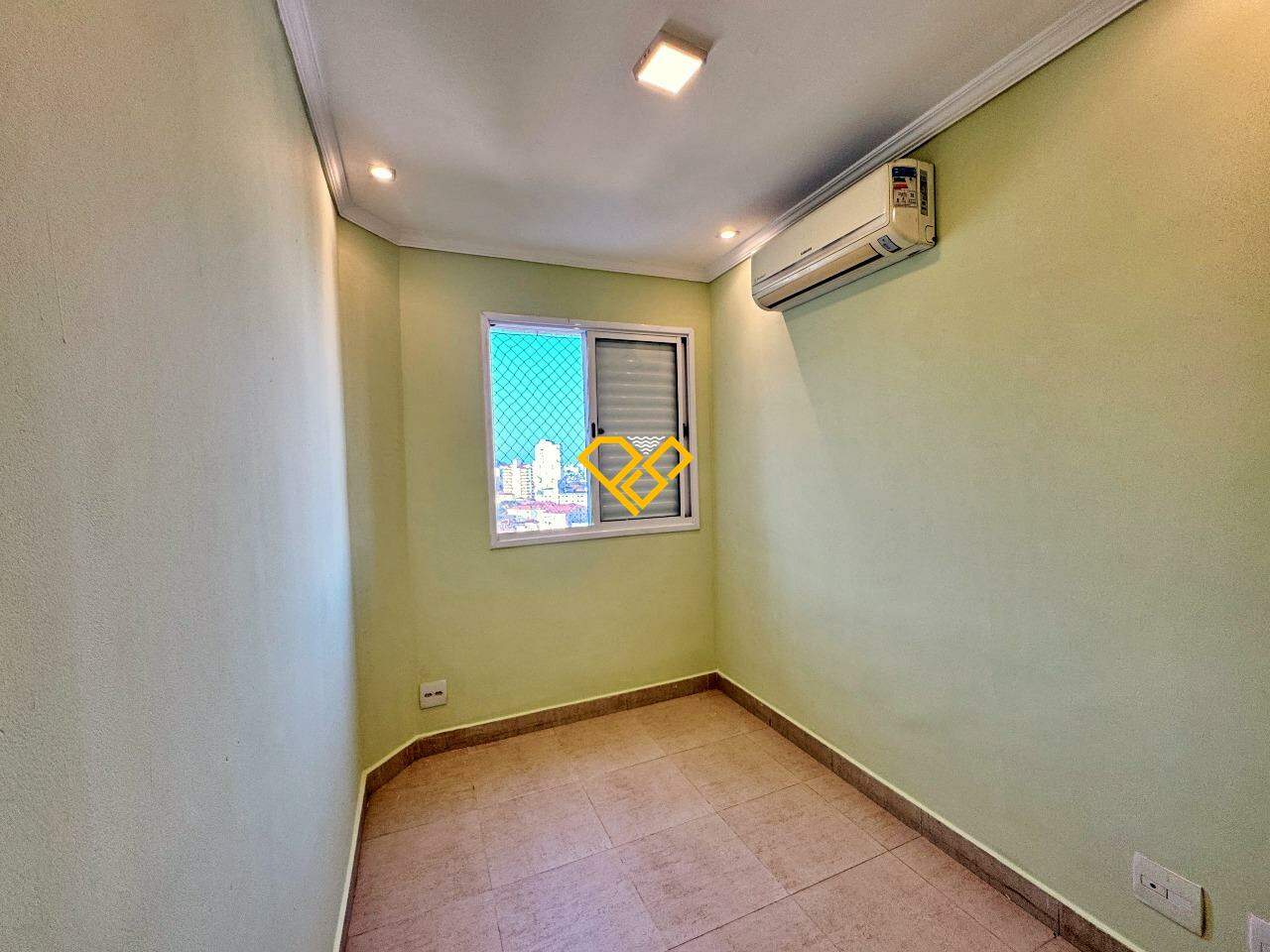 Apartamento para aluguel no Marapé: Dormitório 2