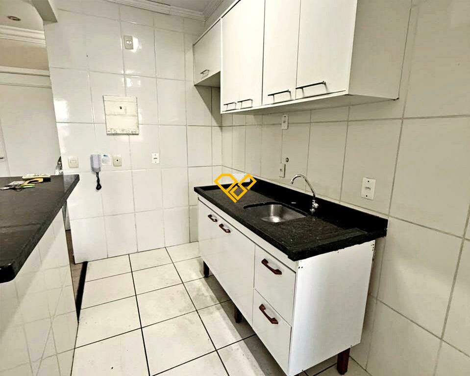 Apartamento para aluguel no Marapé: Cozinha