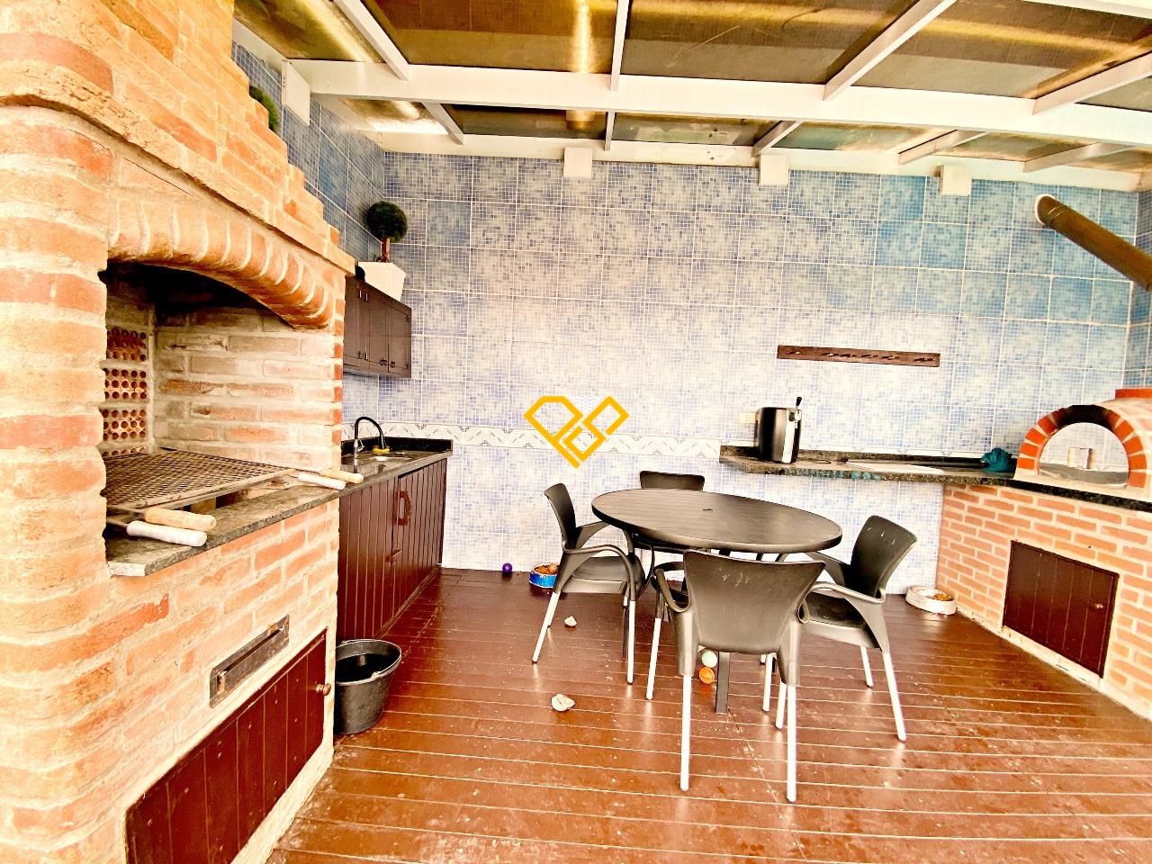 Cobertura para aluguel no Embaré: Área gourmet com churrasqueira