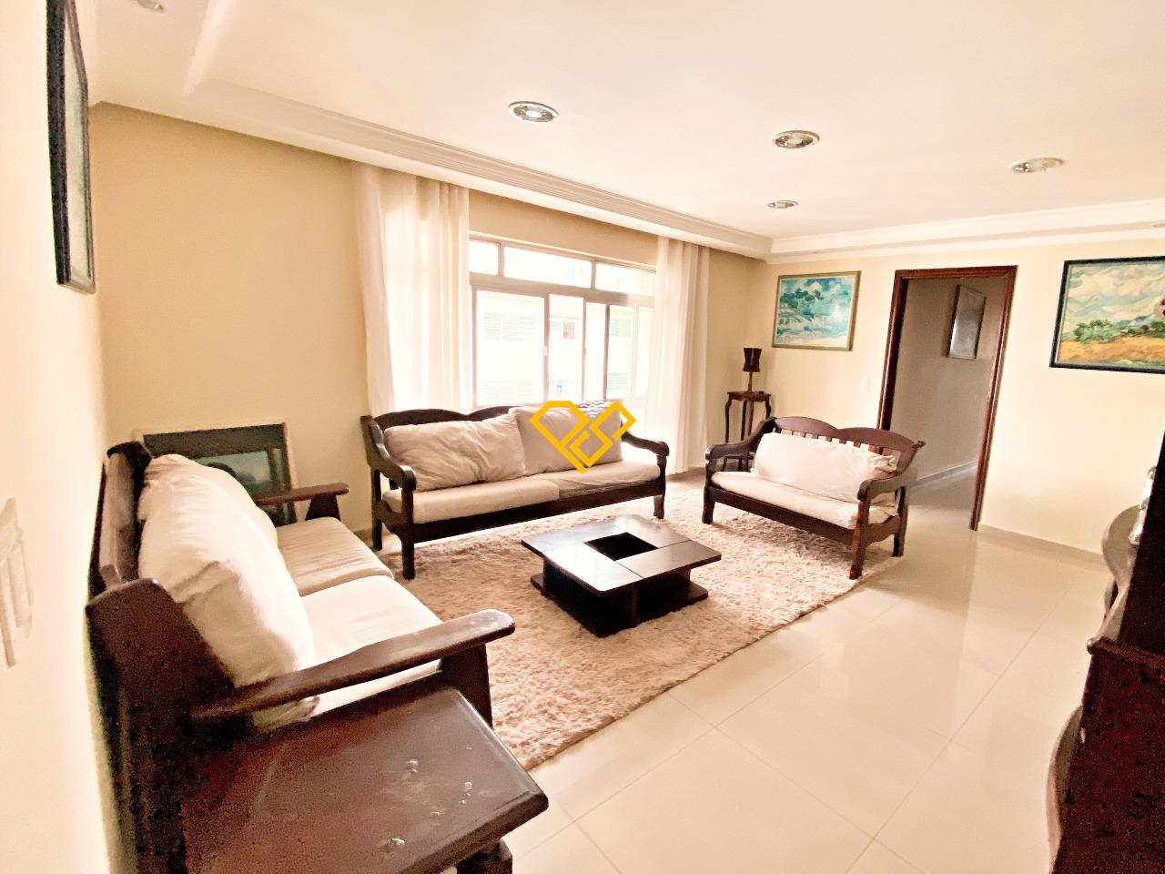 Cobertura para aluguel no Embaré: 