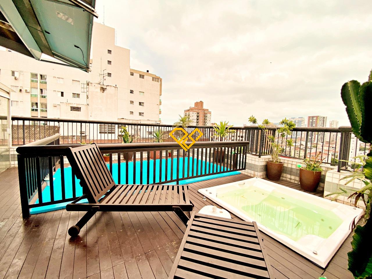 Cobertura para aluguel no Embaré: Piscina