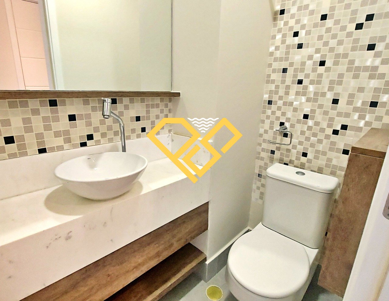 Cobertura para aluguel no Boqueirão: Lavabo