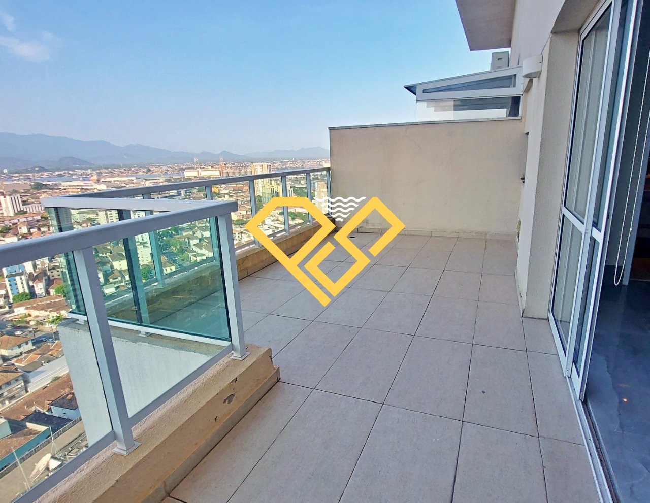 Cobertura para aluguel no Boqueirão: Varanda