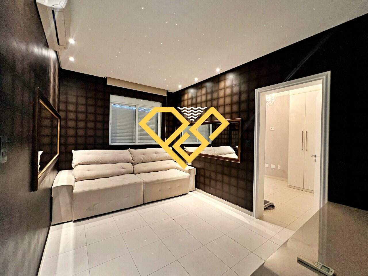 Apartamento para aluguel no Gonzaga: Sala de tv