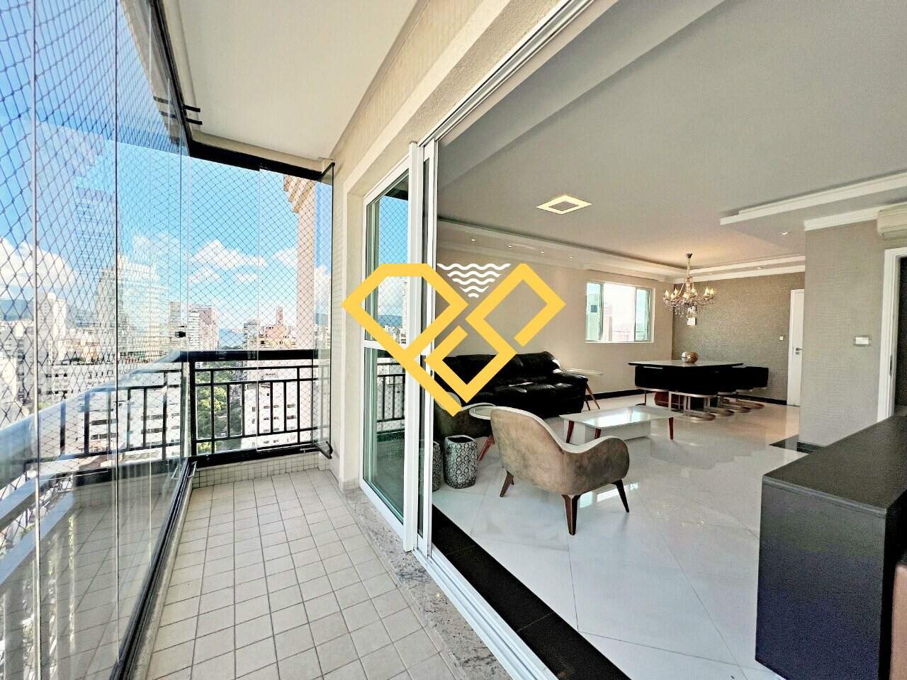 Apartamento para aluguel no Gonzaga: Varanda