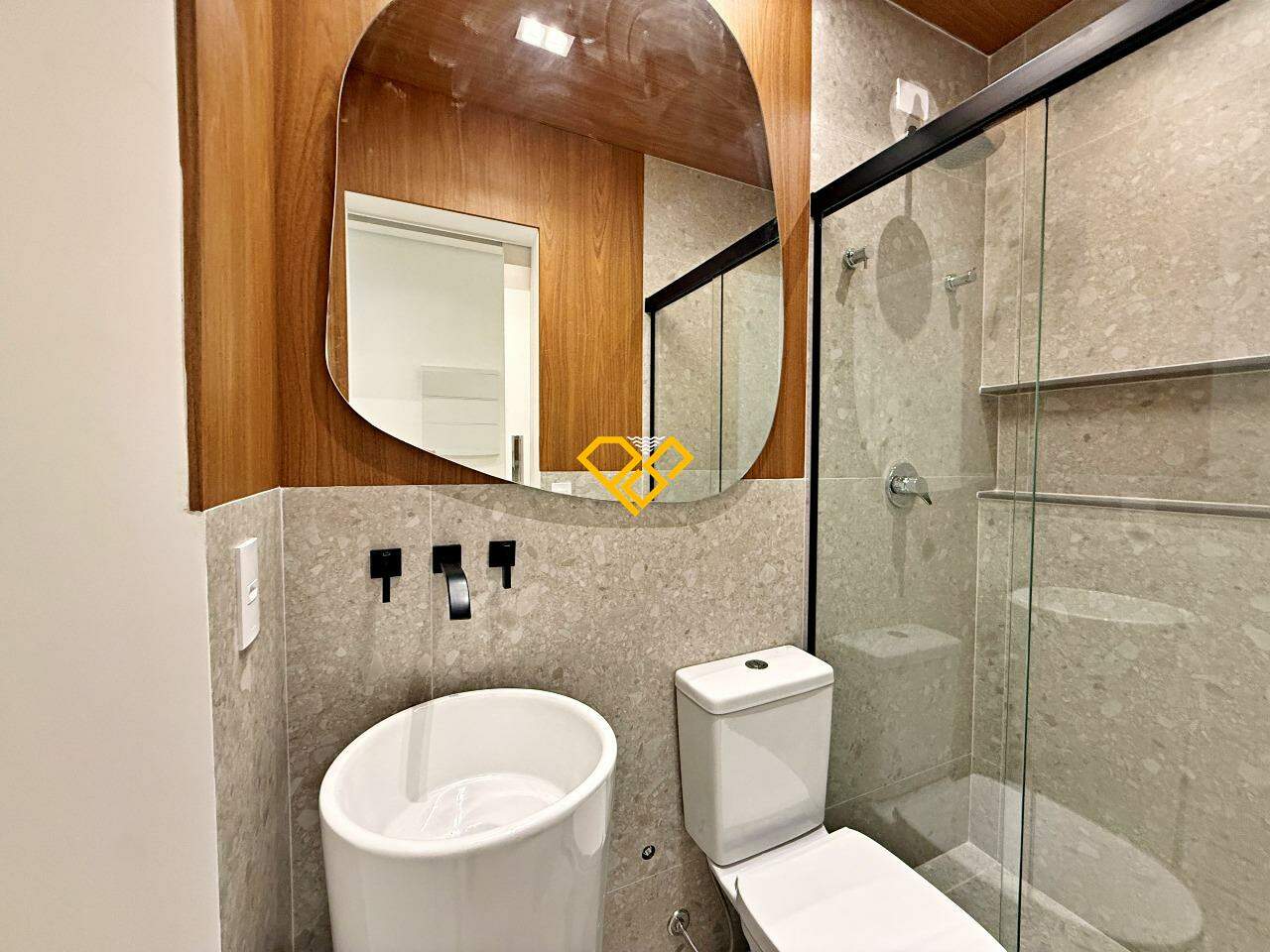 Apartamento à venda no Boqueirão: Wc Social