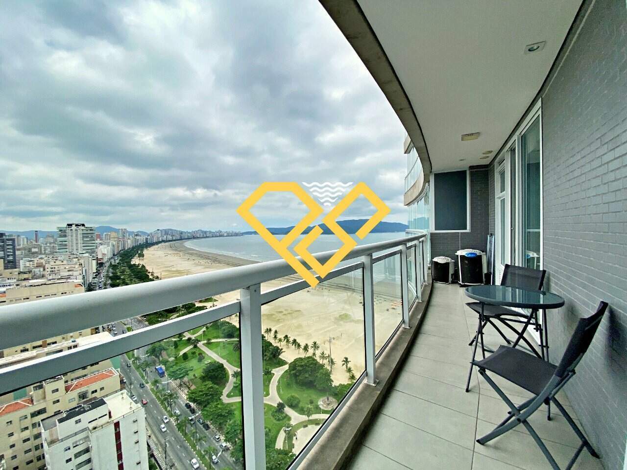 Apartamento para aluguel no Pompéia: Varanda