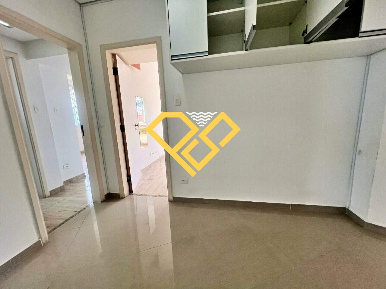 Apartamento para aluguel no José Menino: Hall da área íntima