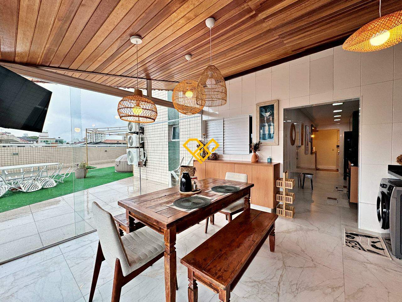 Garden à venda no Ponta da Praia: Área gourmet