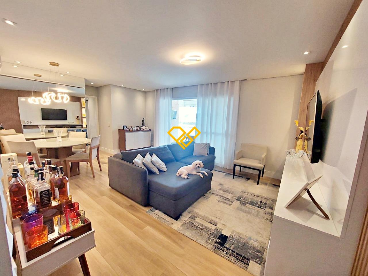 Apartamento à venda no Ponta da Praia: Sala