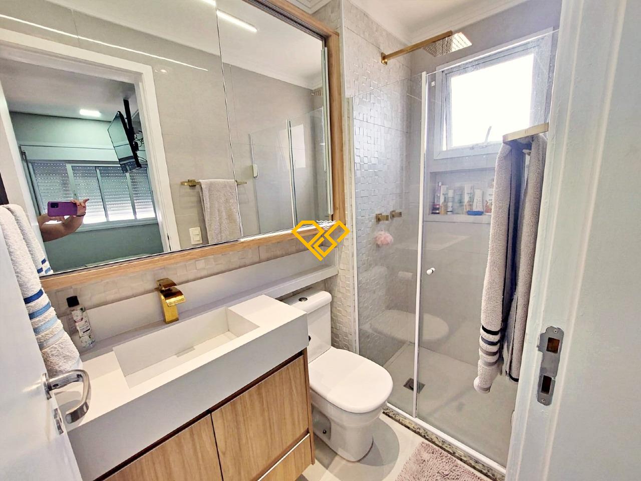 Apartamento à venda no Ponta da Praia: Wc suíte