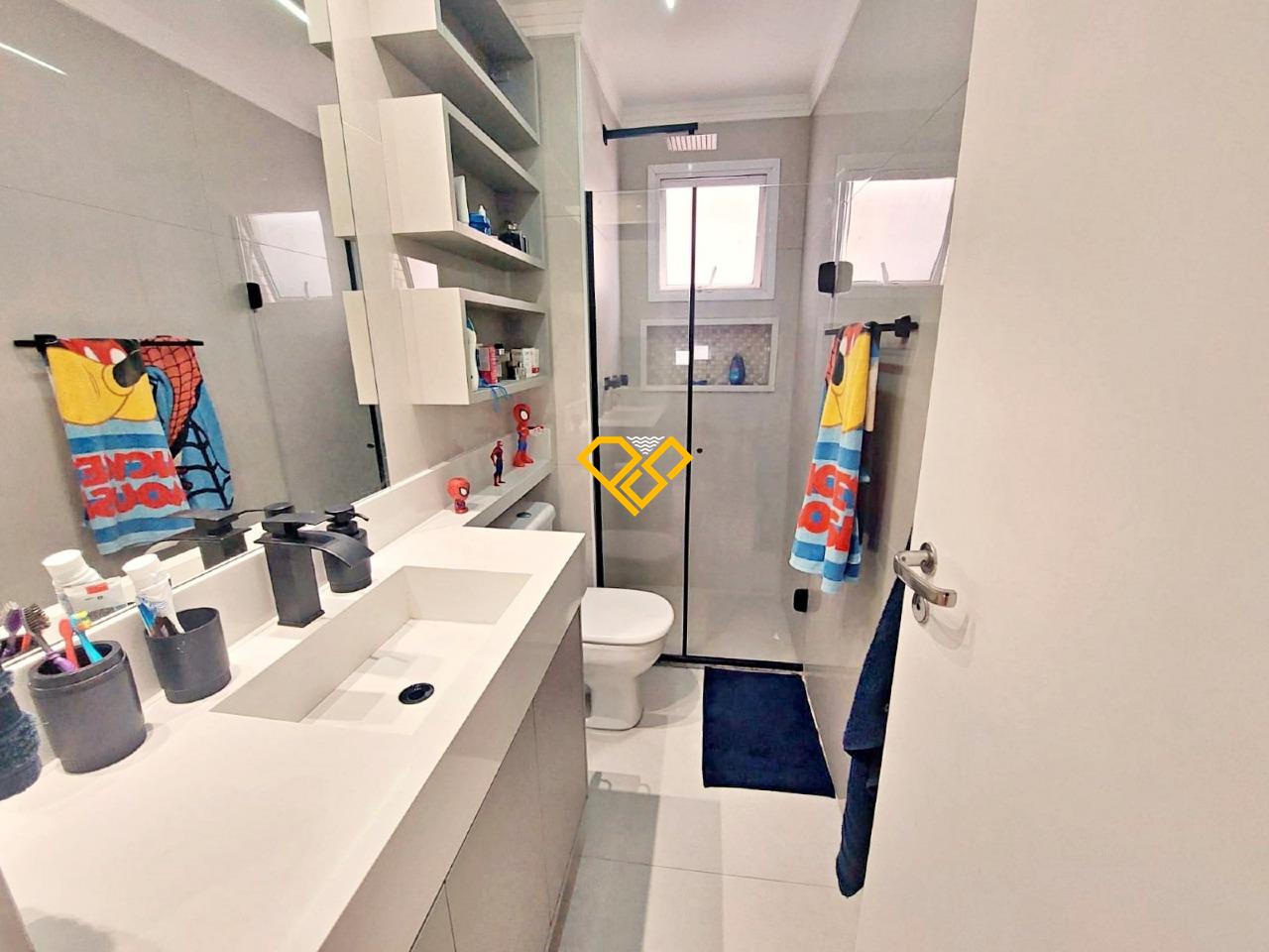 Apartamento à venda no Ponta da Praia: Wc social