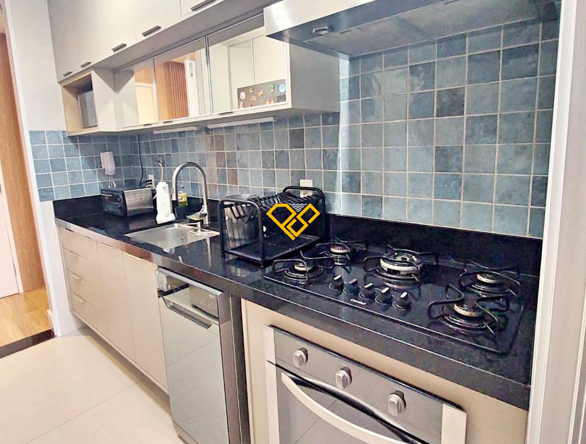 Apartamento à venda no Ponta da Praia: Cozinha