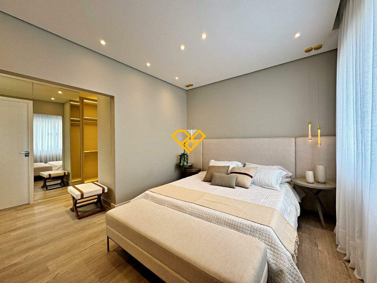 Apartamento à venda no Boqueirão: Dormitório 1 - suíte master