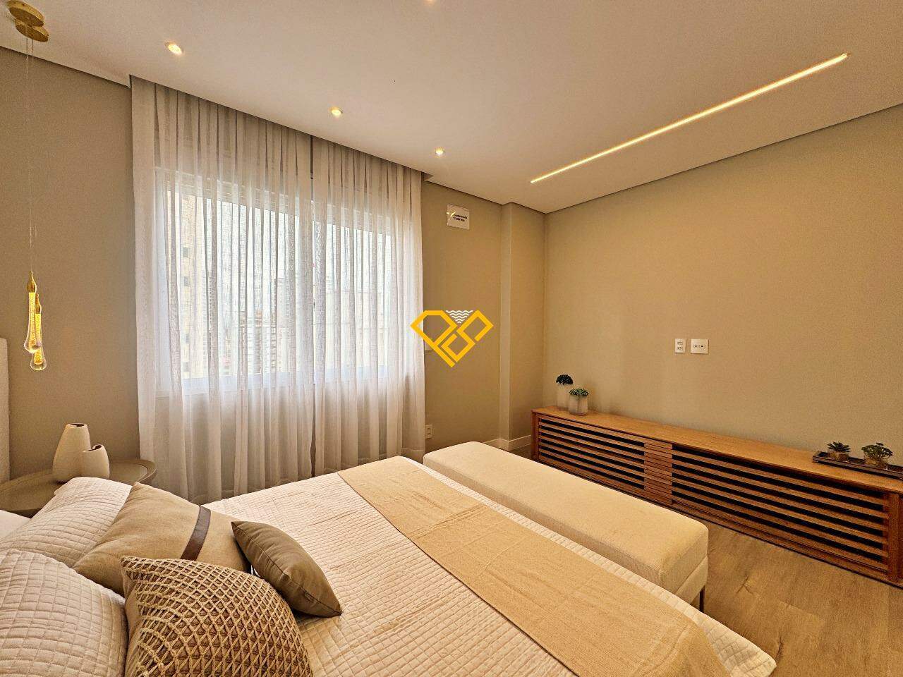 Apartamento à venda no Boqueirão: Dormitório 1 - suíte master