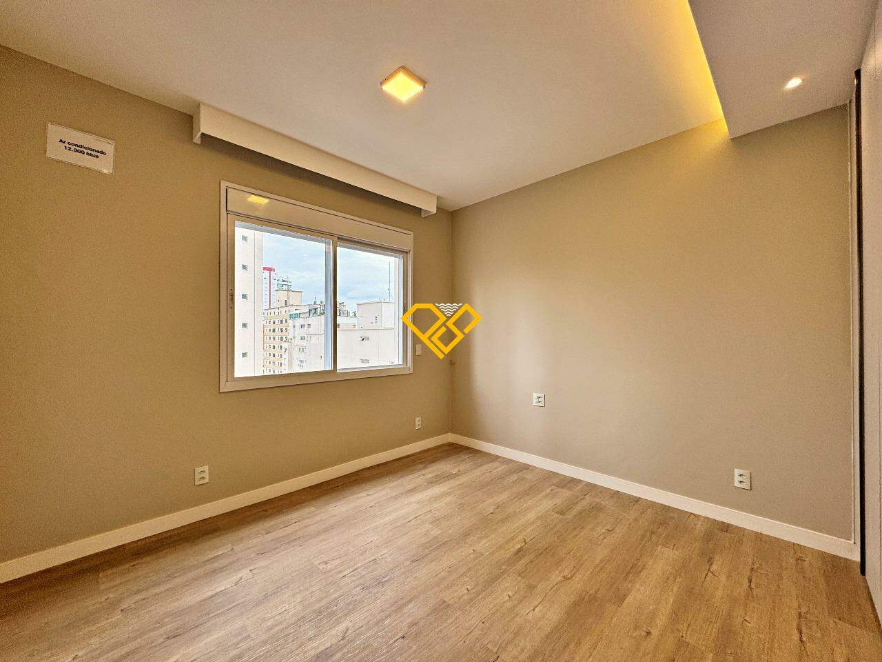Apartamento à venda no Boqueirão: Dormitório 2 - suíte
