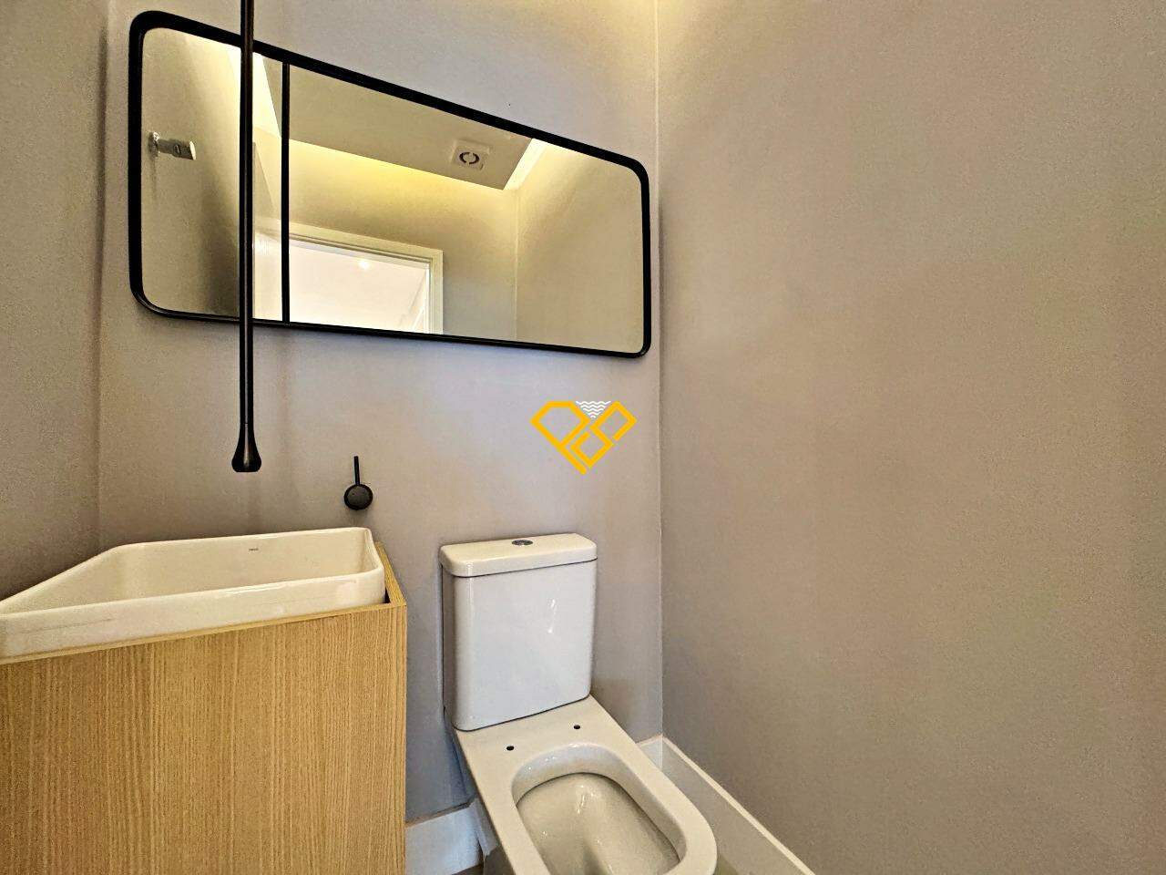 Apartamento à venda no Boqueirão: Lavabo