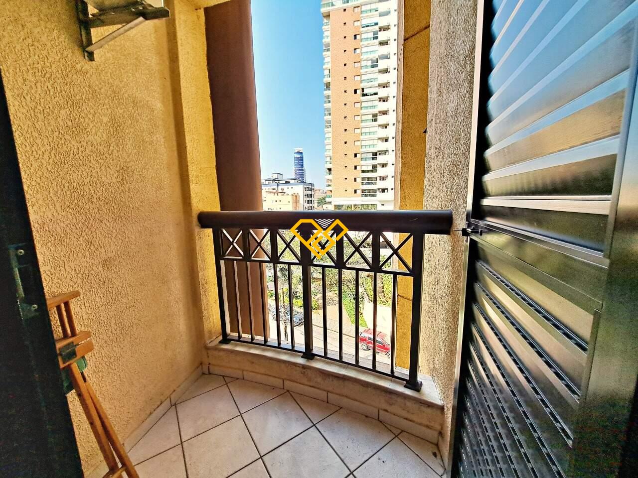 Apartamento à venda no Ponta da Praia: Varanda da suíte