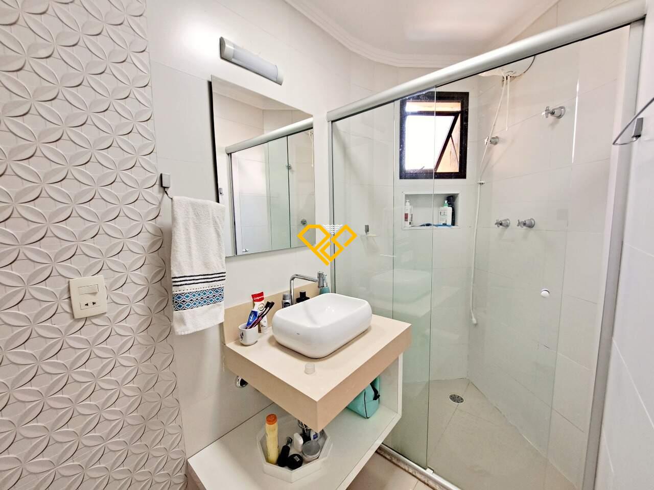 Apartamento à venda no Ponta da Praia: Wc social