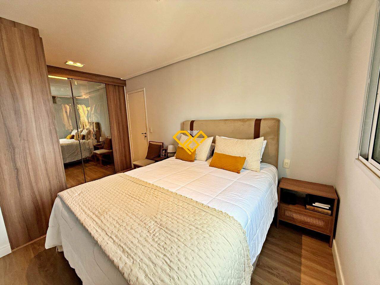 Apartamento à venda no Boqueirão: Dormitório 1 - suíte