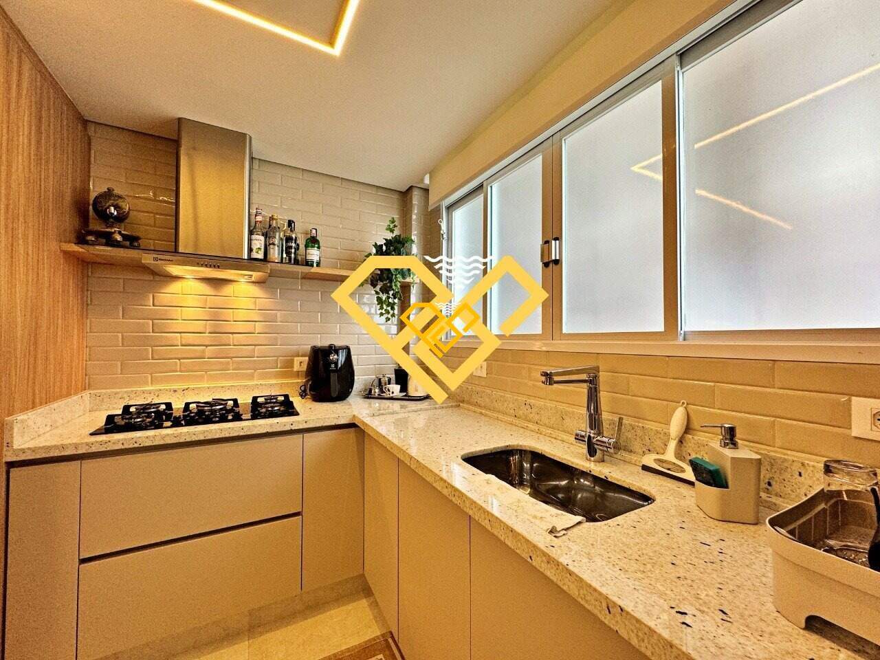 Apartamento para aluguel no Gonzaga: 