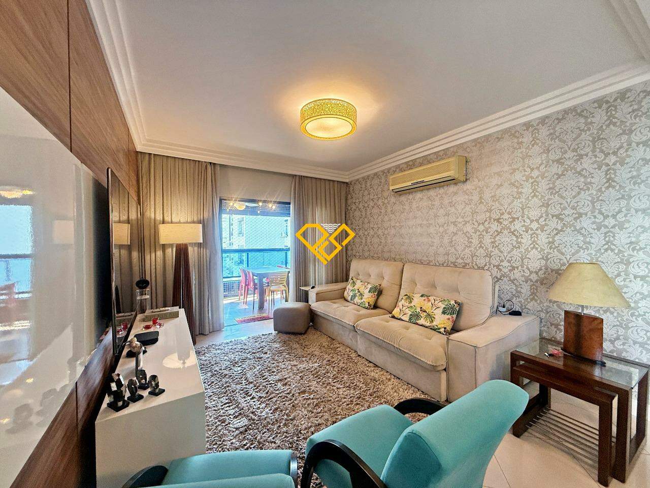Apartamento à venda no Ponta da Praia: Sala
