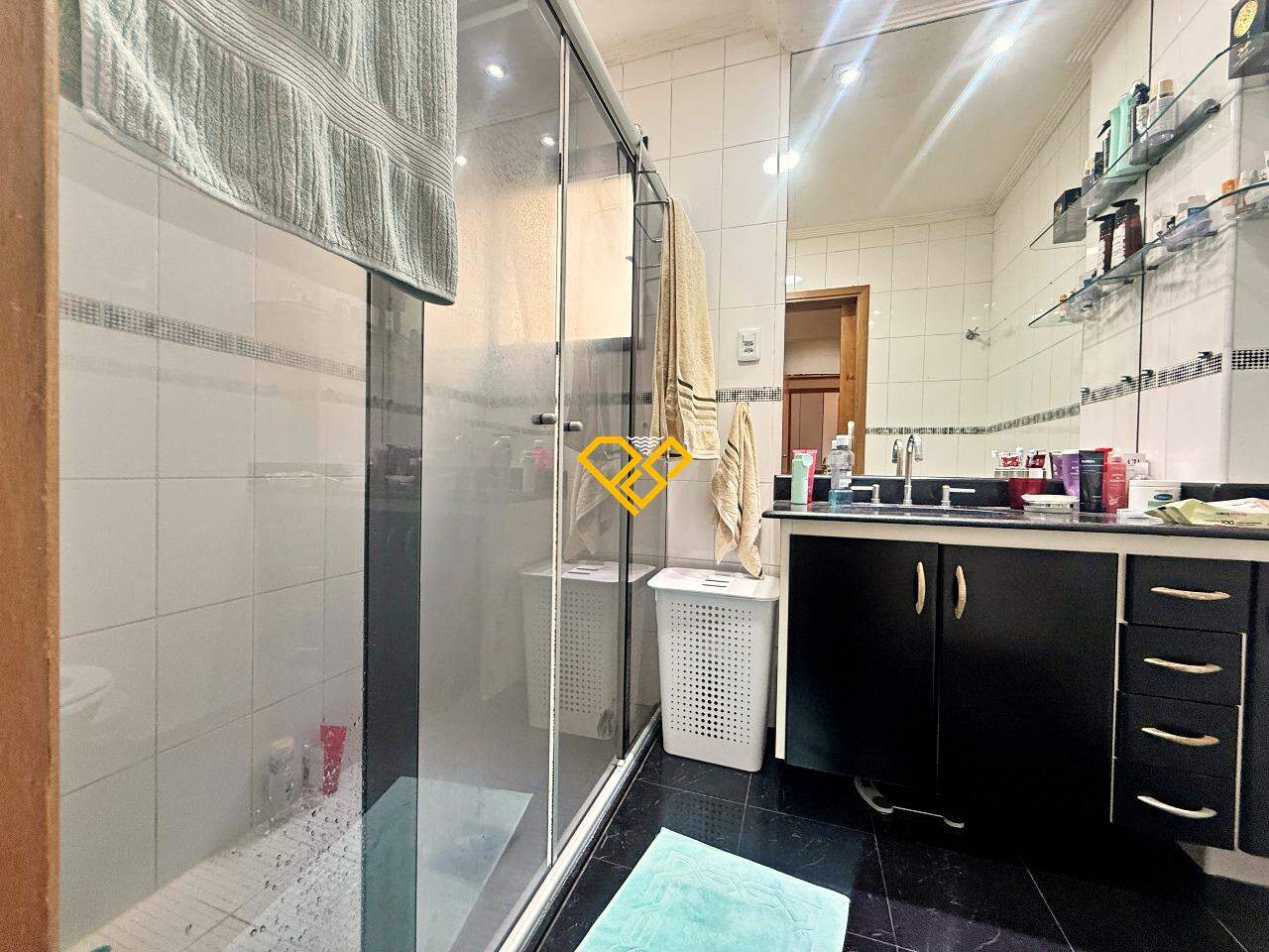 Apartamento à venda no Ponta da Praia: Wc suíte