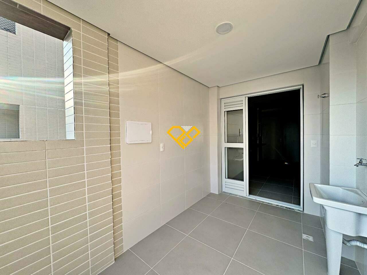 Apartamento à venda no Gonzaga: Área de serviço