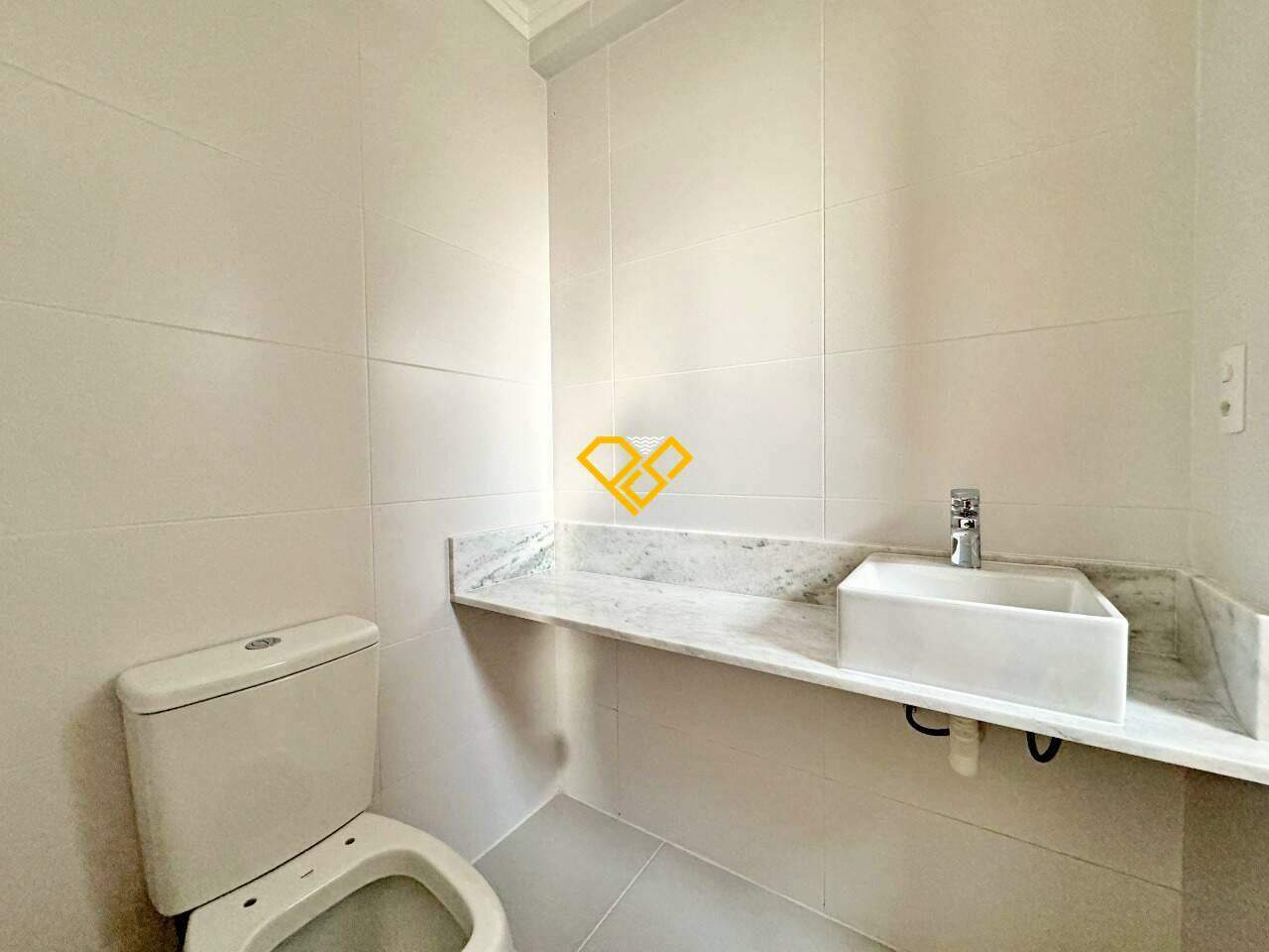 Apartamento à venda no Gonzaga: Wc suíte 1