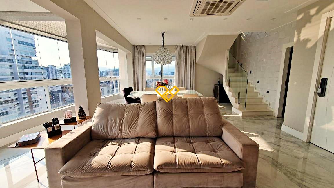 Apartamento Duplex à venda no Boqueirão: 