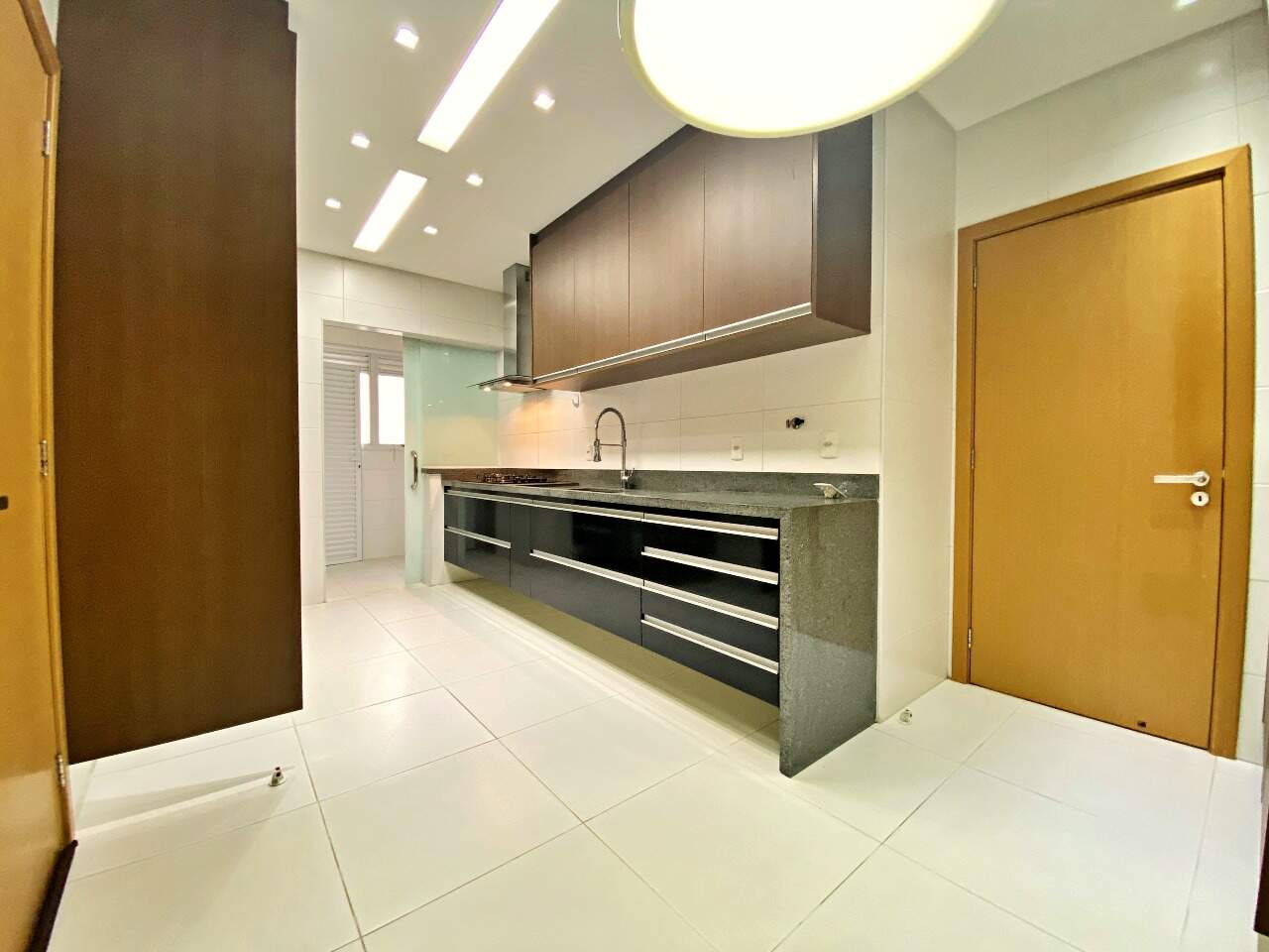 Apartamento à venda no Embaré: