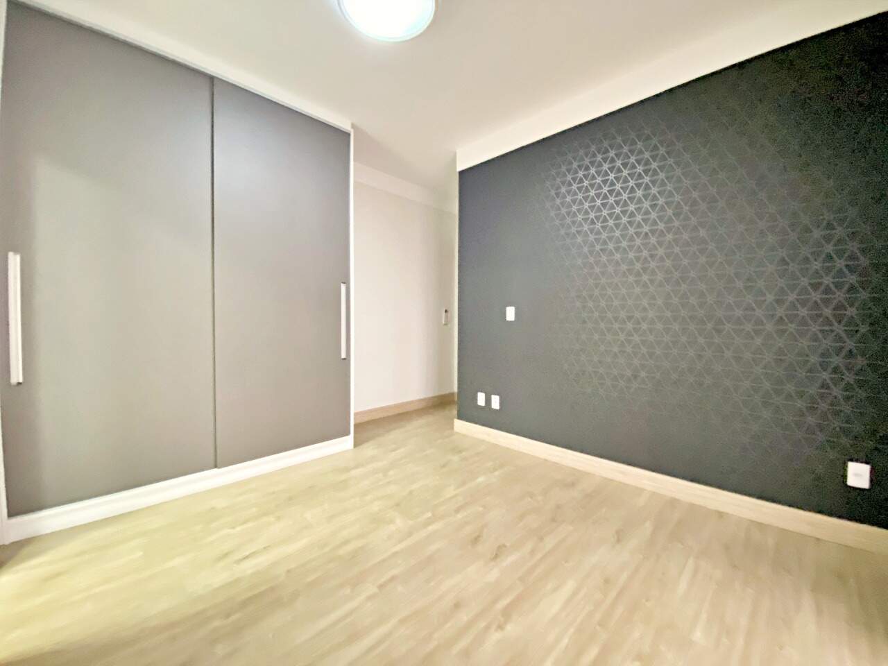 Apartamento à venda no Embaré: