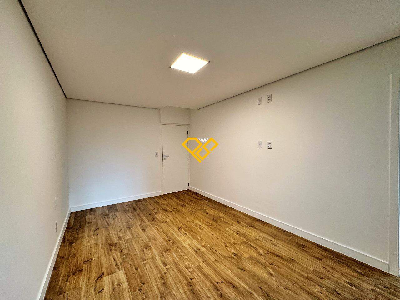 Apartamento à venda no Boqueirão: Suíte 3