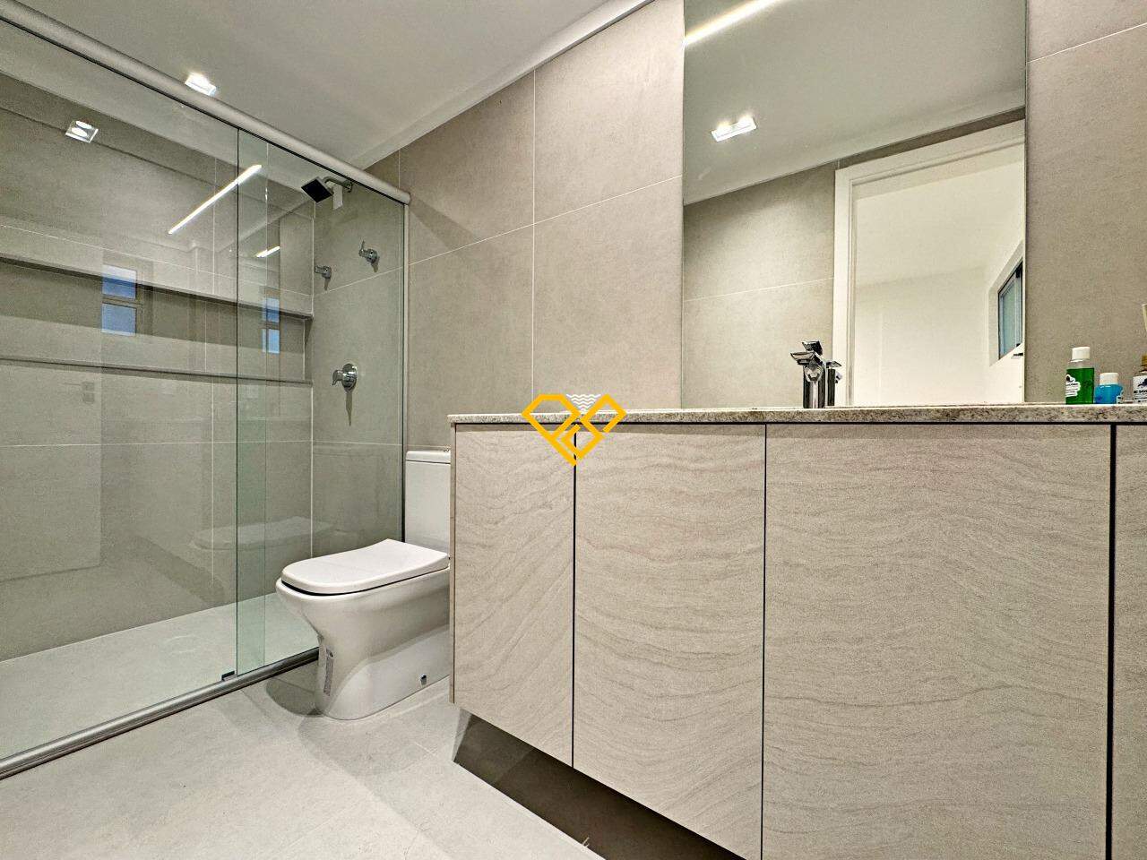Apartamento à venda no Boqueirão: Wc da dependência