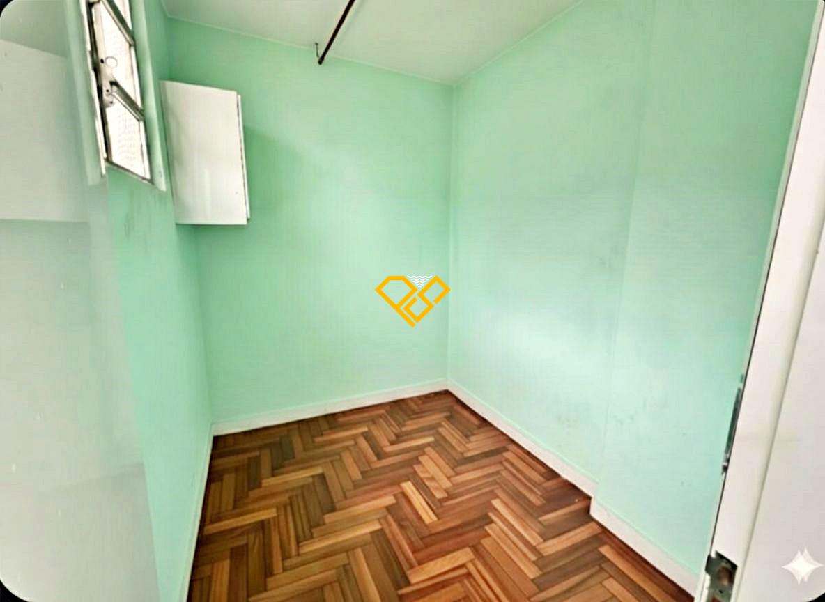 Apartamento à venda no Pompéia: Dependência