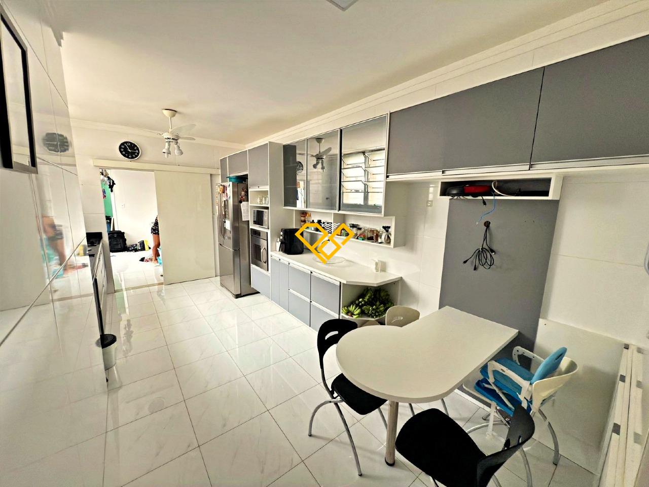 Apartamento à venda no Pompéia: Cozinha