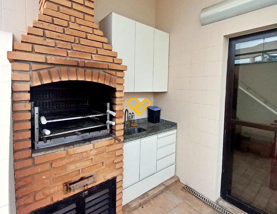 Cobertura à venda no Gonzaga: Área gourmet com churrasqueira